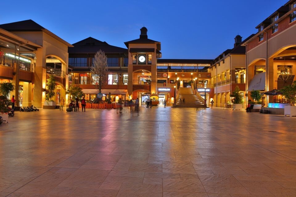 The Hub Karen — Dagoretti Road, Karen, Nairobi